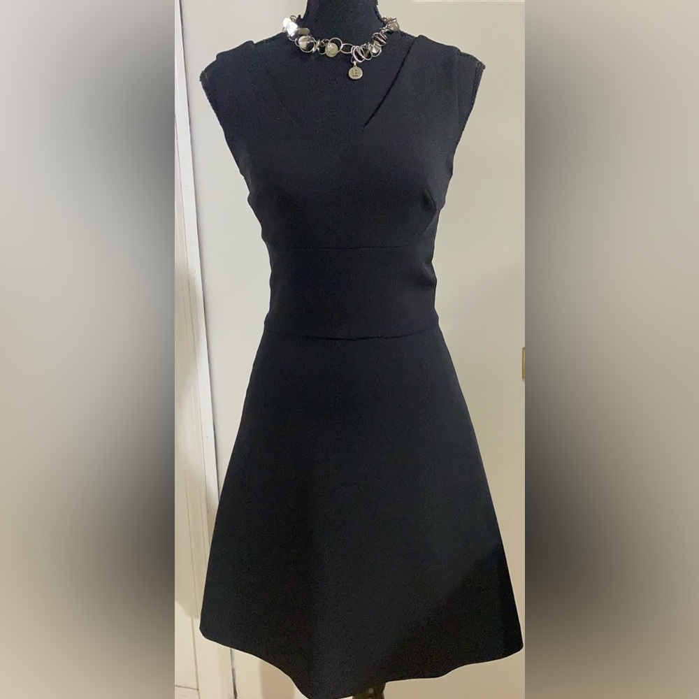 MICHAEL KORS Fit & Flare cocktail dress blk size 2 like new with tag - Picture 2 of 15